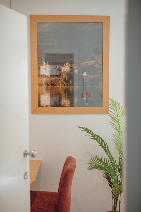 River Eyes At Porto Apartments ภายนอก รูปภาพ