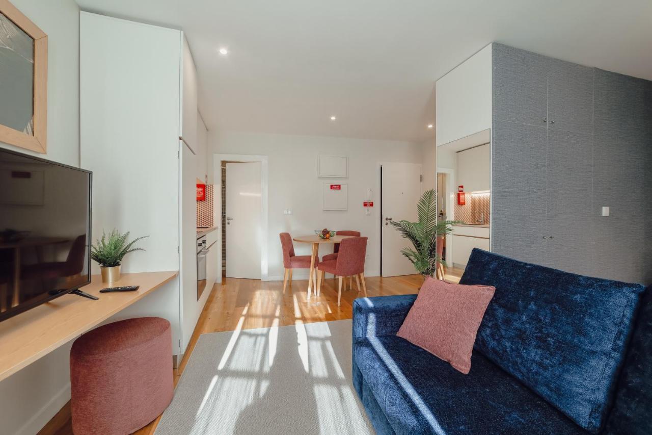 River Eyes At Porto Apartments ภายนอก รูปภาพ